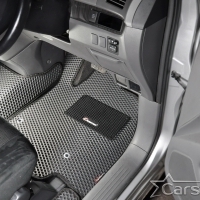 Автомобильные коврики EVA на Toyota Estima III пр.руль (2006-2019)