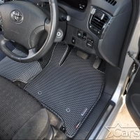 Коврики текстильные на Toyota Ipsum II пр.руль (2001-2009) 