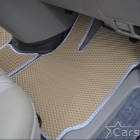 Коврики текстильные на Toyota Noah-Voxy II пр.руль (2007-2015) 2 ряд - с проходом