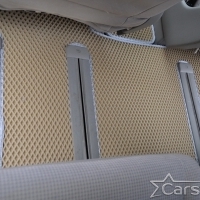 Двухслойные коврики EVA на Toyota Noah-Voxy II пр.руль (2007-2015) 2 ряд - с проходом